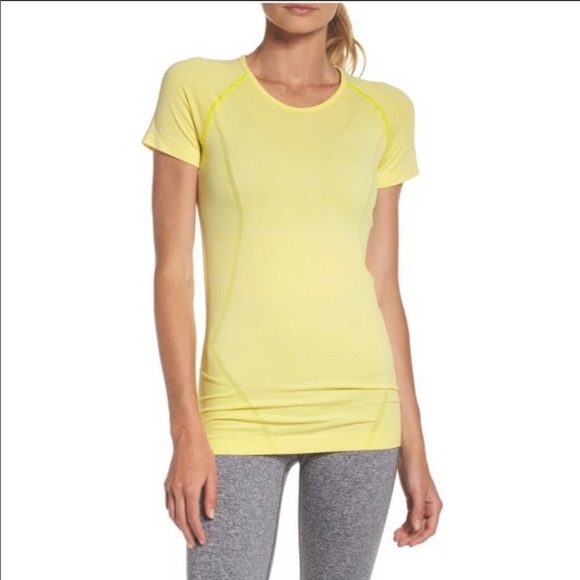 lululemon athletica Tops - Zella yellow workout top!